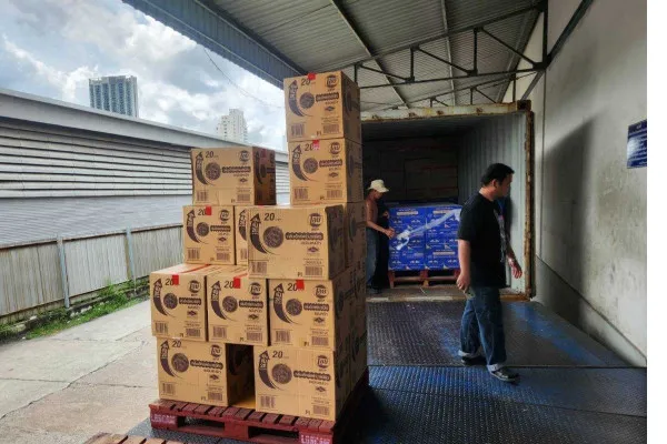 Loose Cartons Loading