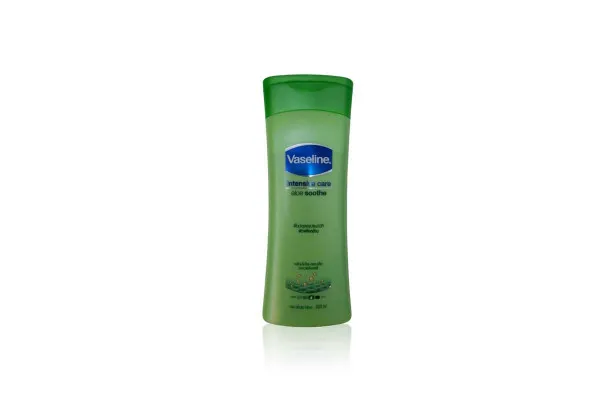 VASELINE Aloe Cool & Fresh Lotion - 250 ml