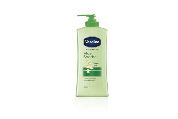 VASELINE Aloe Cool & Fresh Lotion - 550 ml