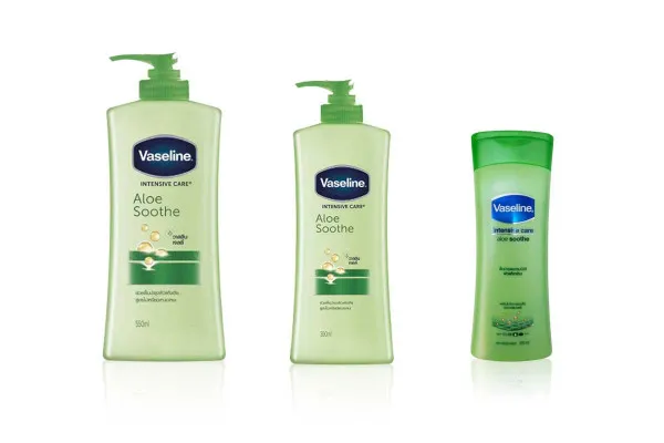 VASELINE Aloe Cool & Fresh Lotion 