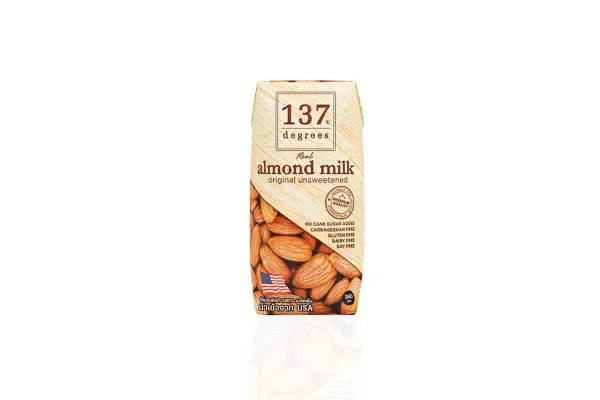 137 DEGREE Almond Milk, Unsweetened - 180 ml