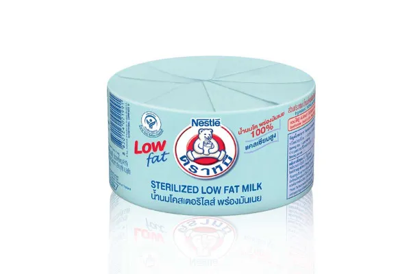 BEAR BRAND Sterilized Milk, Low Fat (Light Blue Label) - 140 ml