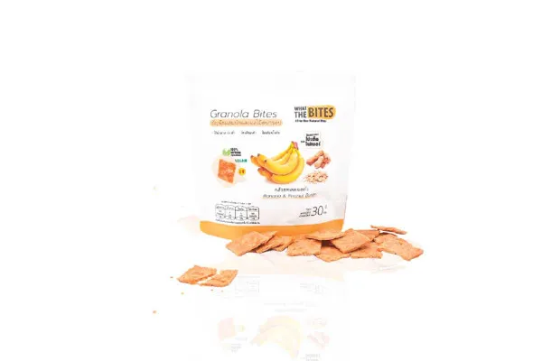 WHAT THE BITES Granola Bites, Banana & Peanut Butter - 30 g