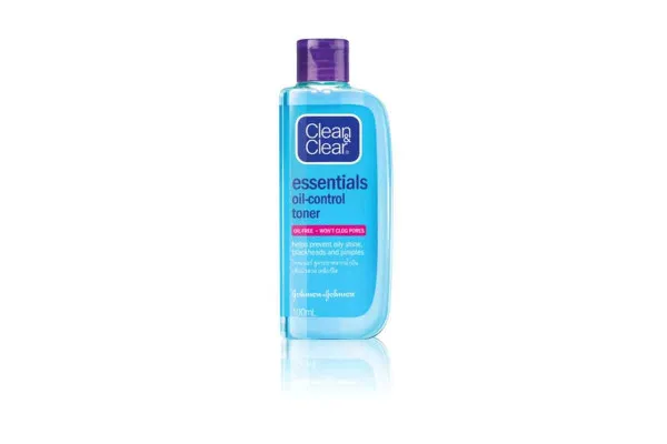 CLEAN & CLEAR Essentials Oil Control Toner - 100 ml