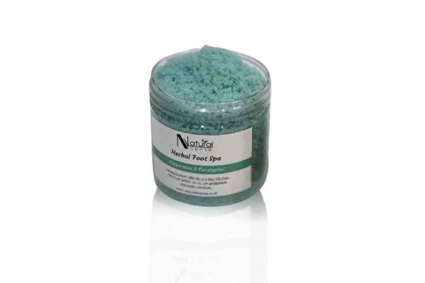 NATURAL SENSE Herbal Foot Salt Spa Aroma, Peppermint & Eucalyptus - 400 ml