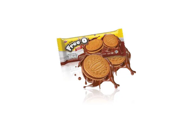 FREE-O Duo Sandwich Chocolate Cookie, Chocolate Cream - 384 g (16 g x 24 pcs)