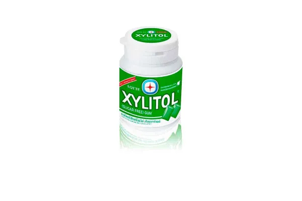 LOTTE Xylitol Bottle, Limemint - 52.2 g